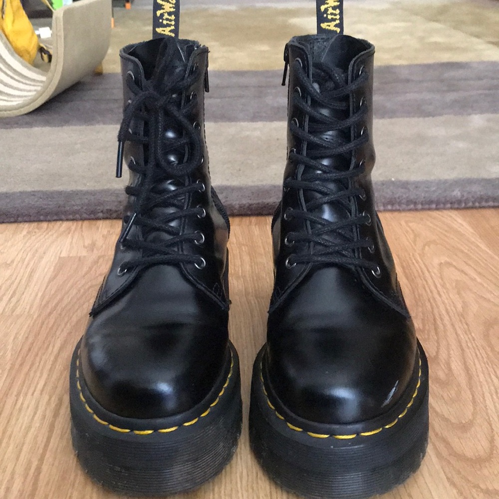 Dr. Martens Jadon Boots
